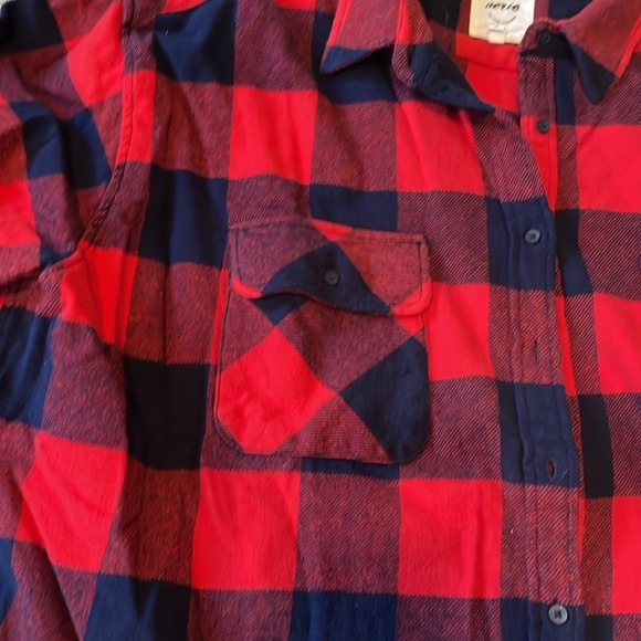 Top - Picture 2 of 5